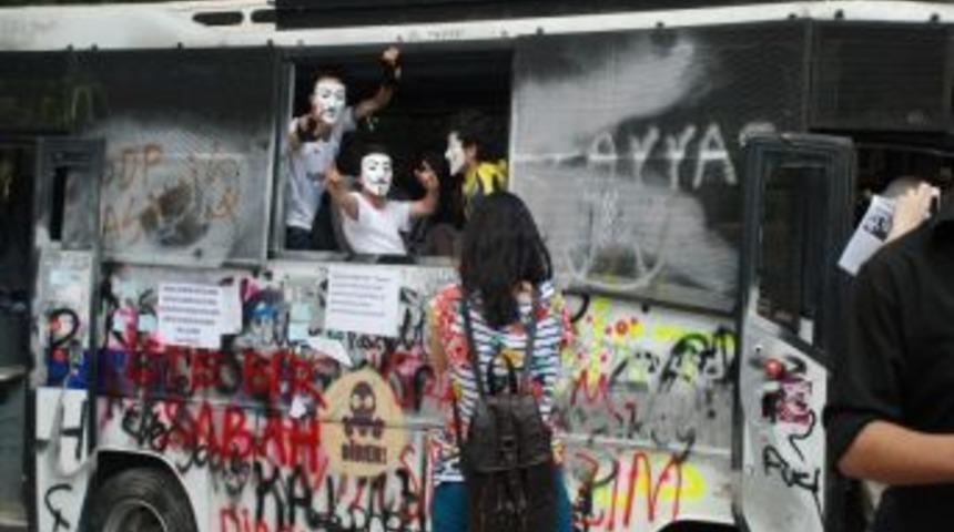 KESK &Uuml;yesi 2 Bin Kişi Gezi Parkı&rsquo;na Y&uuml;r&uuml;d&uuml;