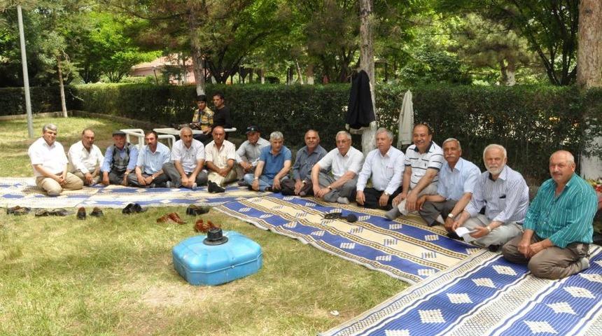 KALENDER, Muhtarları Piknikte Buluşturdu