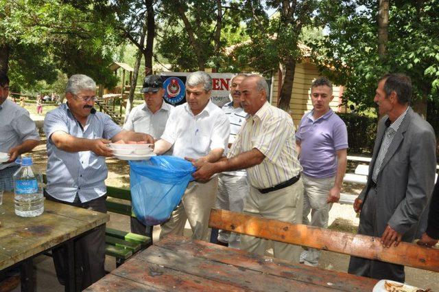 KALENDER, Muhtarları Piknikte Buluşturdu