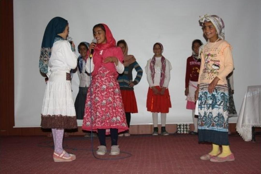 Ağrı&rsquo;da 4 Dilden Program Yapıldı