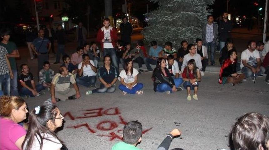 &Ccedil;orum&rsquo;da Gezi Parkı Protestolarında Sağ Duyu &Ouml;ne &Ccedil;ıktı