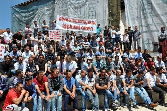 Sidemir İşcilerinden Maaş Protestosu