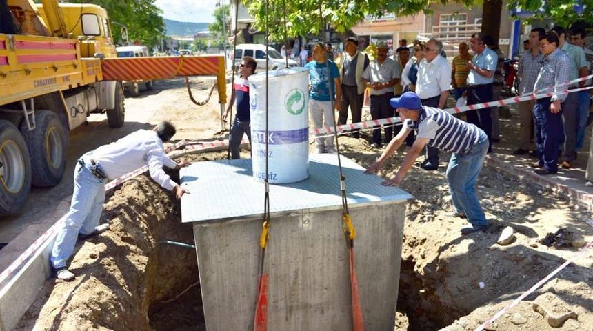 &Ccedil;anakkale'de Yer Altı &Ccedil;&ouml;p Konteyner Sistemi Kuruluyor