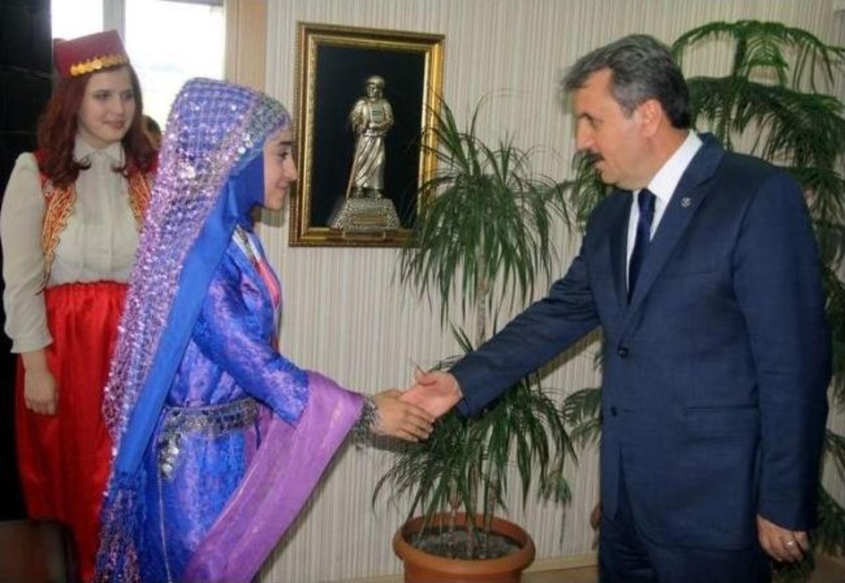 'd&uuml;nya &Ccedil;ocukları' Bbp&rsquo;yi Ziyaret Etti