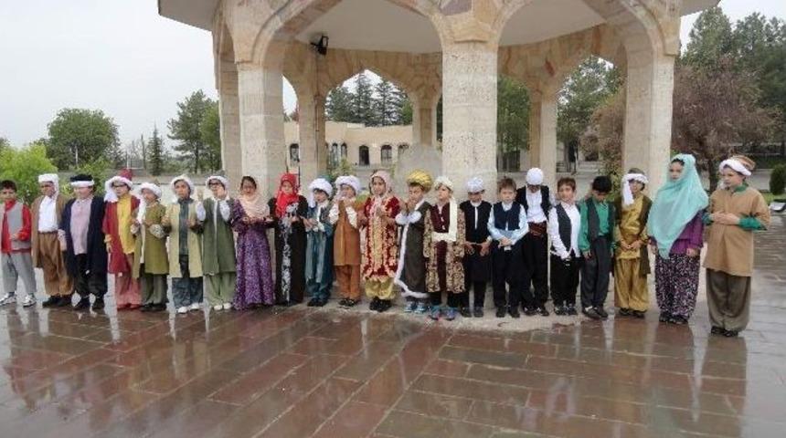 Atayurtlu &Ouml;ğrencilerden Yunus Emre Anısına Film