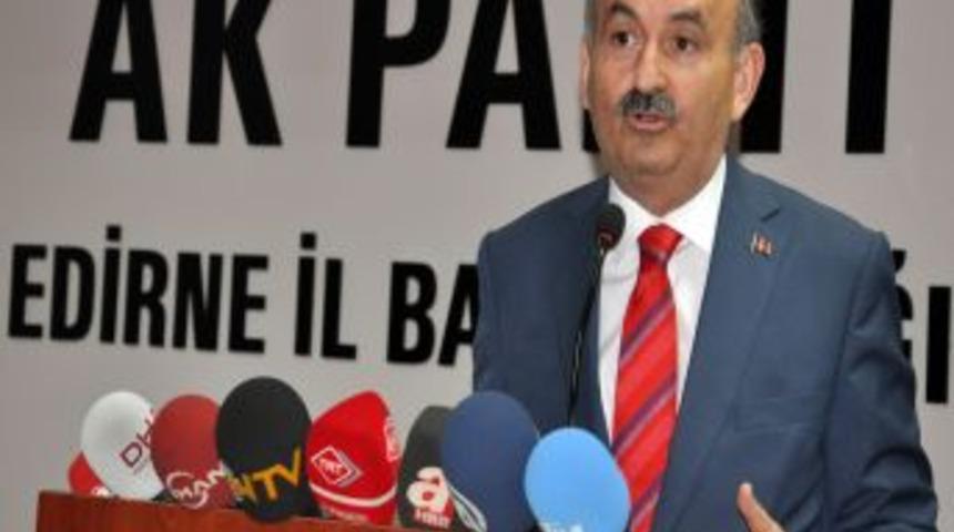 M&uuml;ezzinoğlu: Hi&ccedil; Kimse Duygusal Bir Akıntının Malzemesi Olmamalı