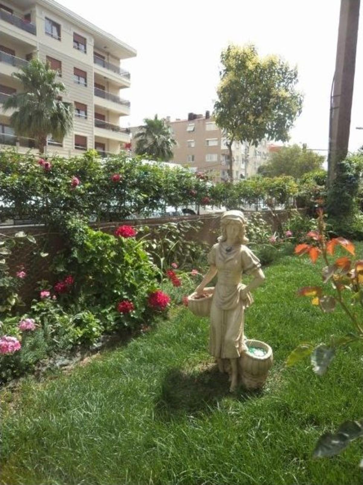 Balkon-bah&ccedil;e &Ouml;d&uuml;l T&ouml;reninde &ldquo;gezi Parkı&rdquo; Eylemine Destek