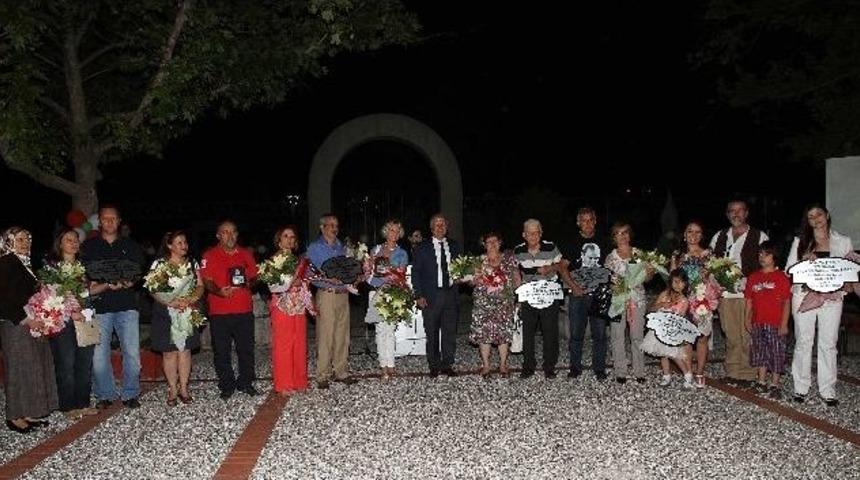 Balkon-bah&ccedil;e &Ouml;d&uuml;l T&ouml;reninde &ldquo;gezi Parkı&rdquo; Eylemine Destek