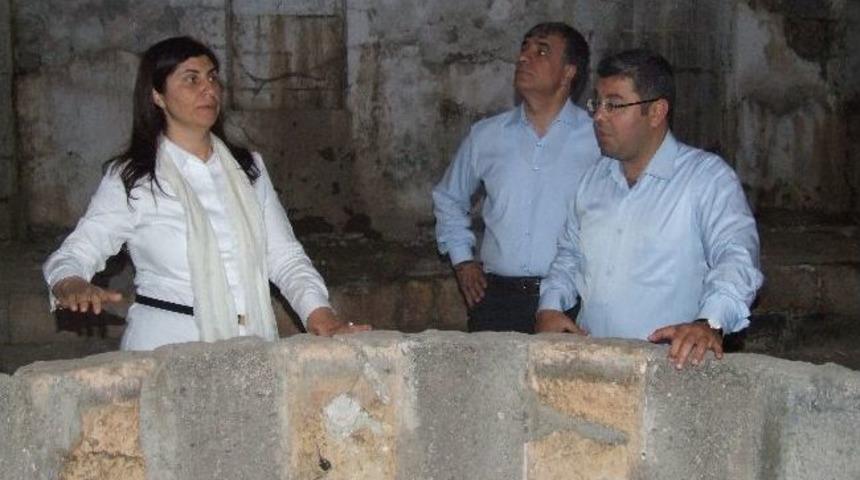 Ak Parti'li Beyaz, &Ccedil;ermik Ve &Ccedil;&uuml;ng&uuml;ş'te İncelemelerde Bulundu