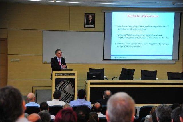 Saü Rektörü Prof. Dr. Elmas Lisans Programı Yöneticileri İle Buluştu