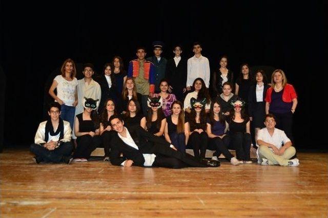 Gen&ccedil;ler Yeteneklerini Sergiliyor 1