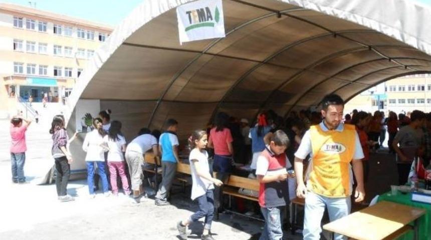 &Ccedil;evreciler Kermeste Buluştu