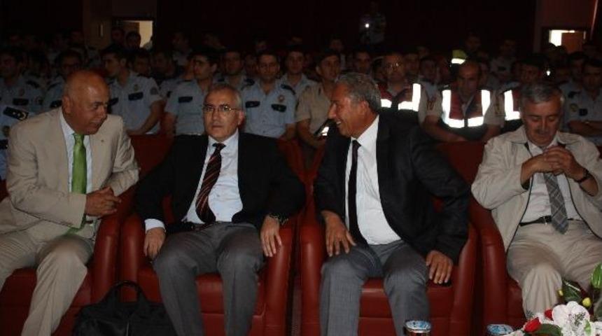 Polis Ve Jandarmaya Ulaşım Ve Trafik Psikolojisi Konferansı