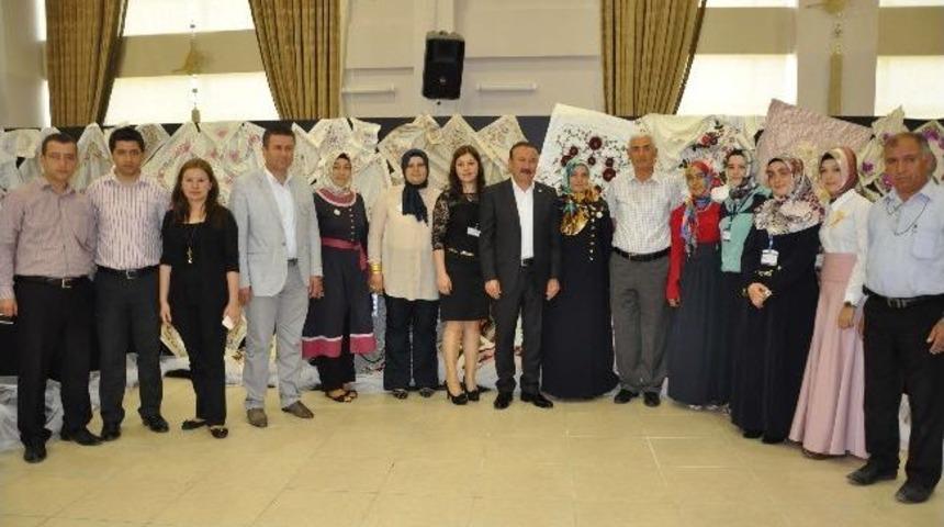 Ko-mek Sergileri B&uuml;y&uuml;k İlgi G&ouml;r&uuml;yor