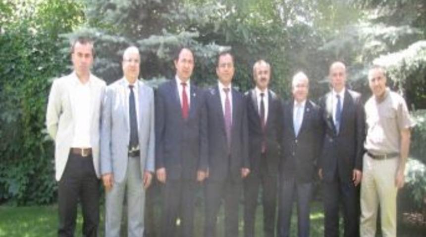 Kayseri Smmm Odası Başkanı Ayhan Baynal&rsquo;a Ve Yeni Y&ouml;netim Kuruluna Tebrik Ziyaretleri S&uuml;r&uuml;yor