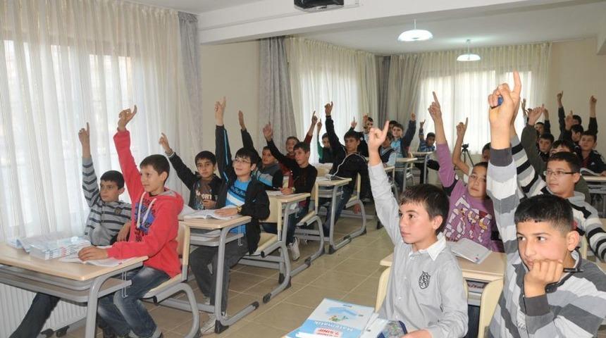 SBS Ve LYS'de Ilk 300&rsquo;e Girene &Ouml;d&uuml;l