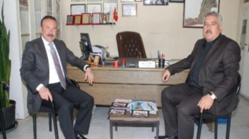 Başkan Doğan&rsquo;dan Umreden D&ouml;nen Muhtara Hayırlı Olsun Ziyareti