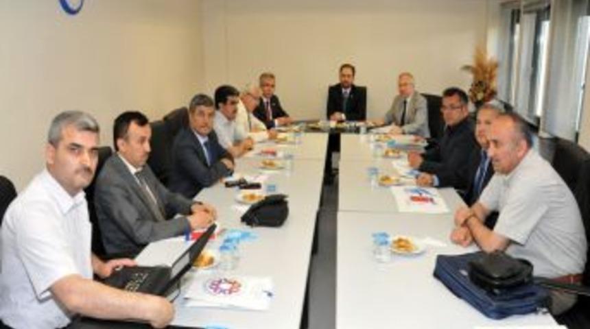 B&ouml;lge Ilahiyat Fak&uuml;lteleri Dekanları OM&Uuml;&rsquo;de Toplandı