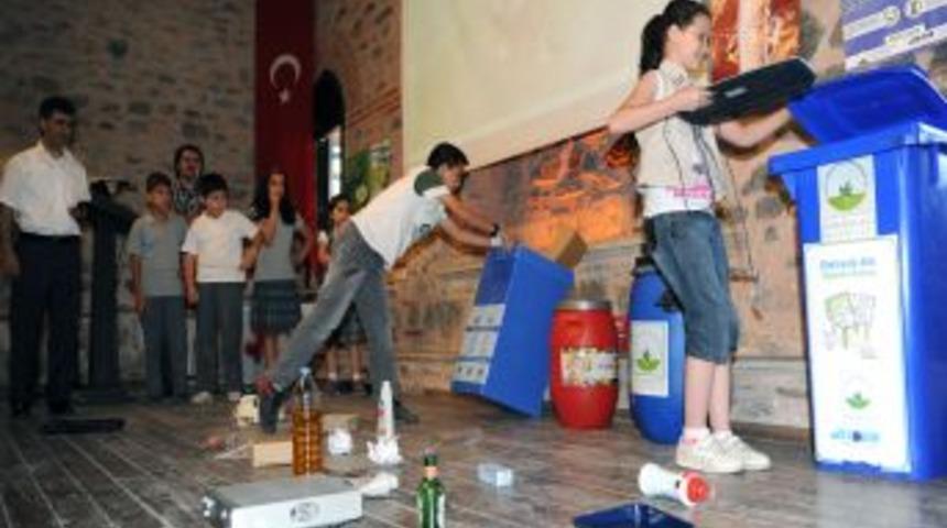 '&Ouml;ğrendiklerinizi S&ouml;zle Değil, Yaşarak Anlatın'