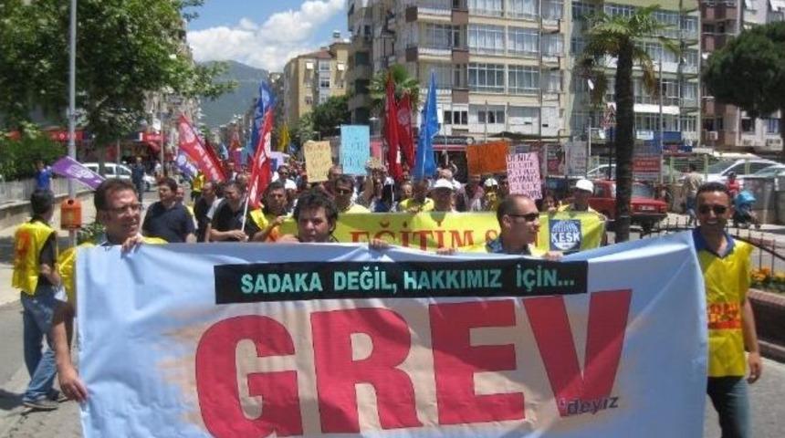 Ödemiş’te 1,5 Günlük Grev Eylemi