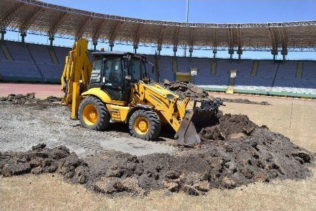 Gap Arena’nın Çimleri Yenileniyor!