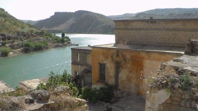 Halfeti&rsquo;de Utandıran Tablo 1