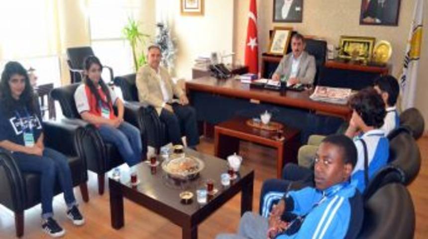 Olimpiyat &Ouml;ğrencilerinden Başkan K&ouml;ktaş'a Ziyaret