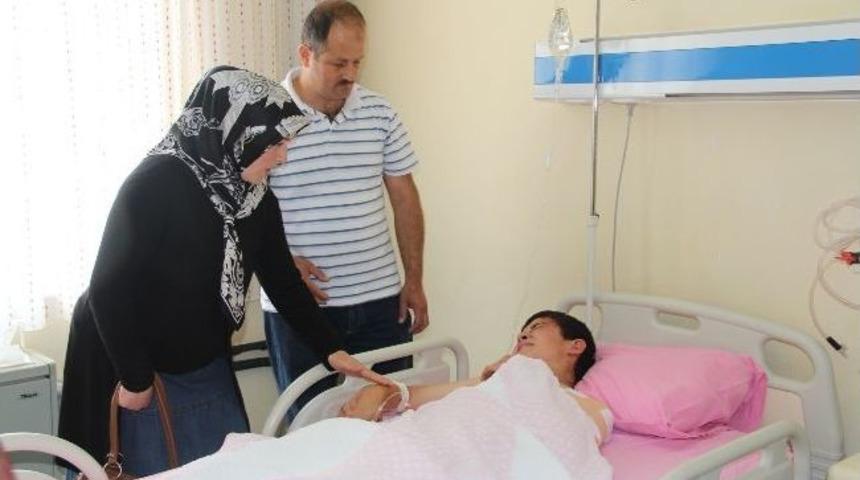 Giresun&rsquo;da Trafik Kazası: 2 &Ouml;l&uuml;, 5 Yaralı