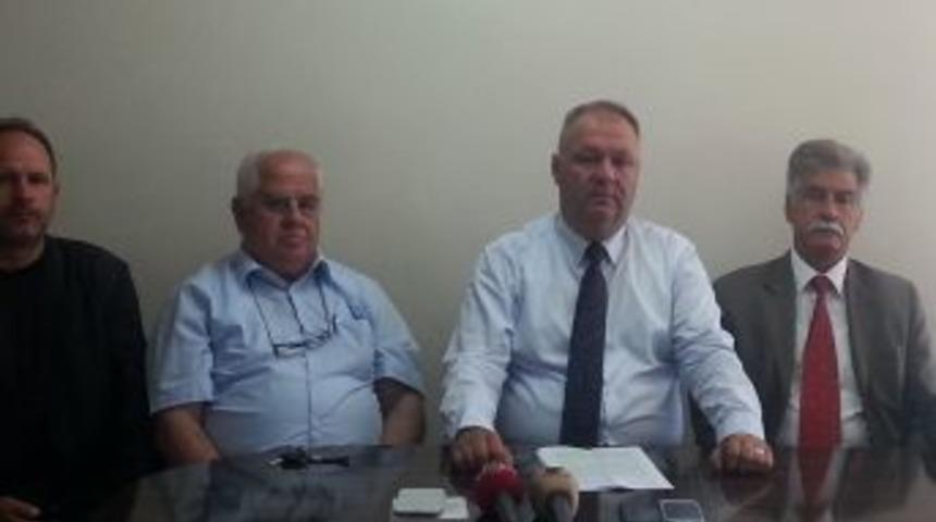 CHP'li T&uuml;rkmen: Gaziemir Belediyesi'ni Başkanın Eşi Y&ouml;netiyor