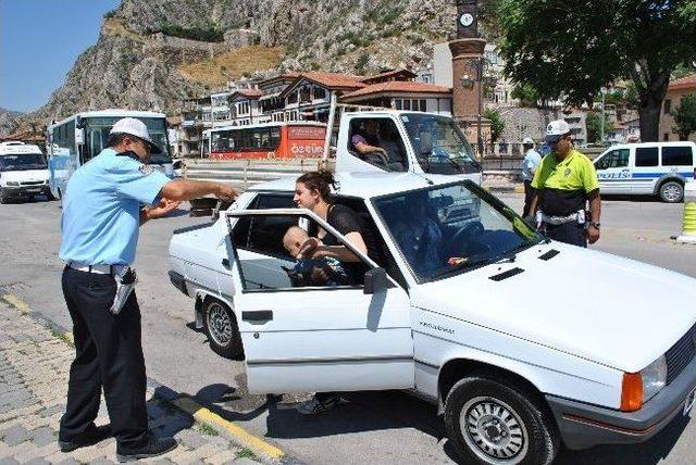 Polisten Ceza Yerine Hediye 2