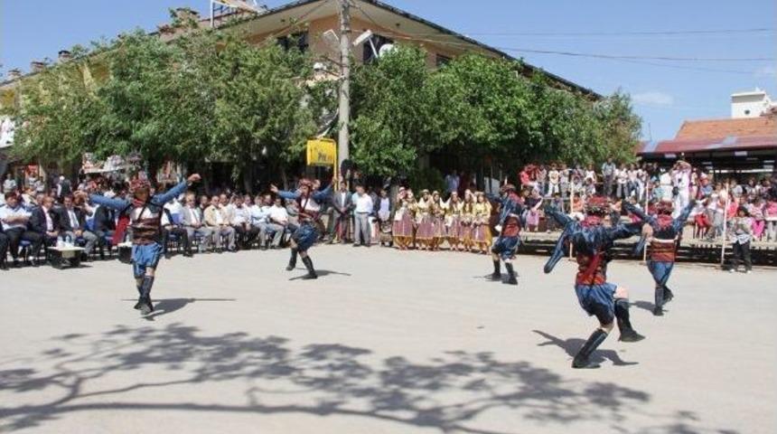 Kızılcab&ouml;l&uuml;k&rsquo;te Festival Coşkusu