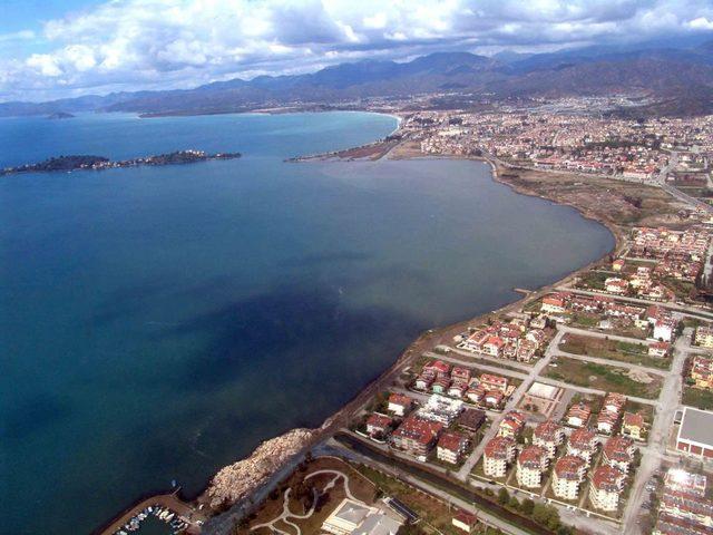 15 Yıl &Ouml;m&uuml;r Bi&ccedil;ilen Fethiye K&ouml;rfezi ni Kurtaracak Projeye Başlandı 2