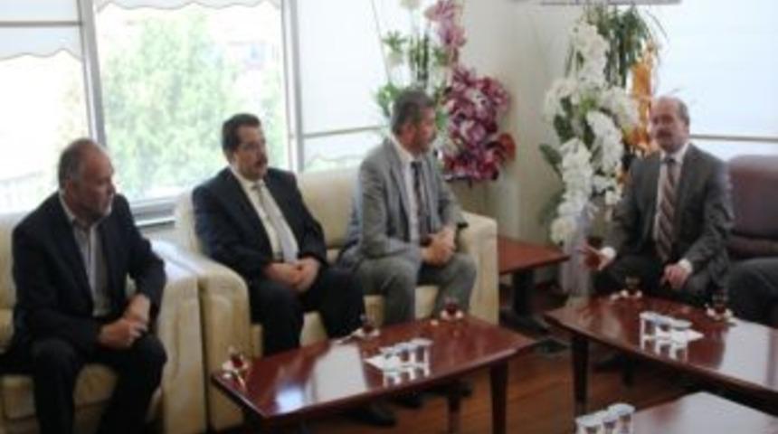 Ak Parti&rsquo;den Mali M&uuml;şavirlere Ziyaret