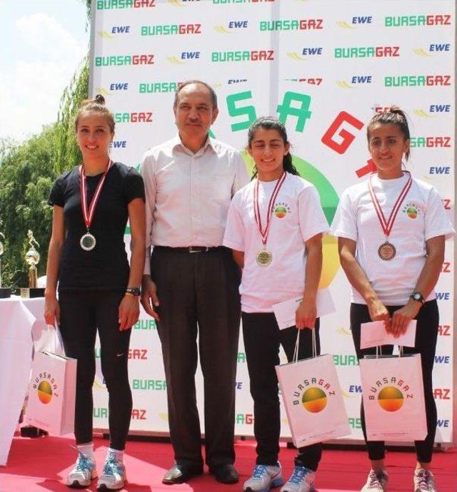 Bursagaz dan Gençlik Koşusu 1