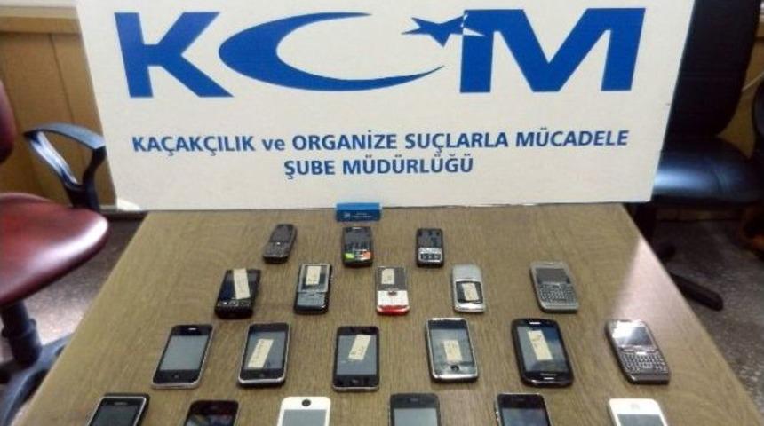 Emniyetten Ka&ccedil;ak Telefon Operasyonu