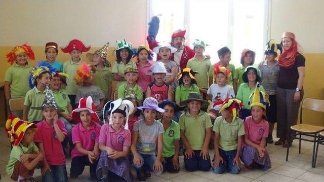 Seyyah Adlı G&ouml;steri Sahnelendi 2