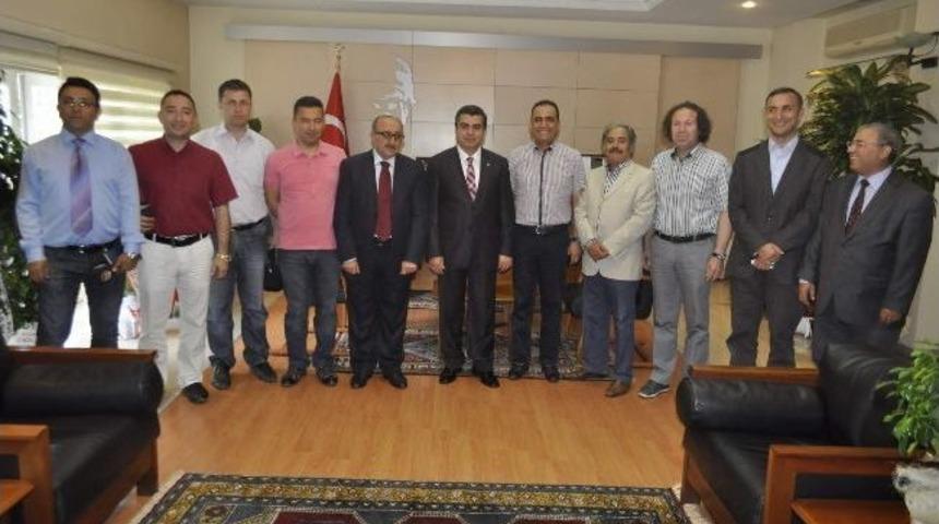 Kayseri Gazeteciler Cemiyeti Y&ouml;netimi Vali D&uuml;zg&uuml;n&rsquo;&uuml; Ziyaret Etti