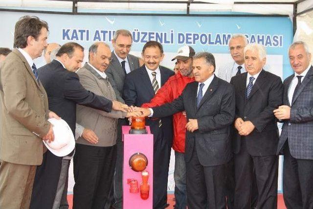 Katı Atık Depolama Sahasının Temeli Atıldı