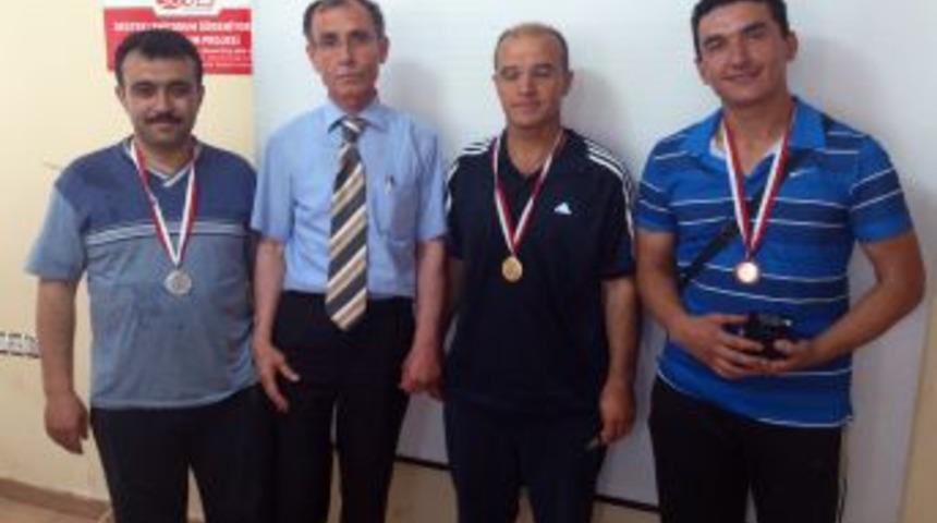 BEĞİDER Masa Tenisi Turnuvası D&uuml;zenledi