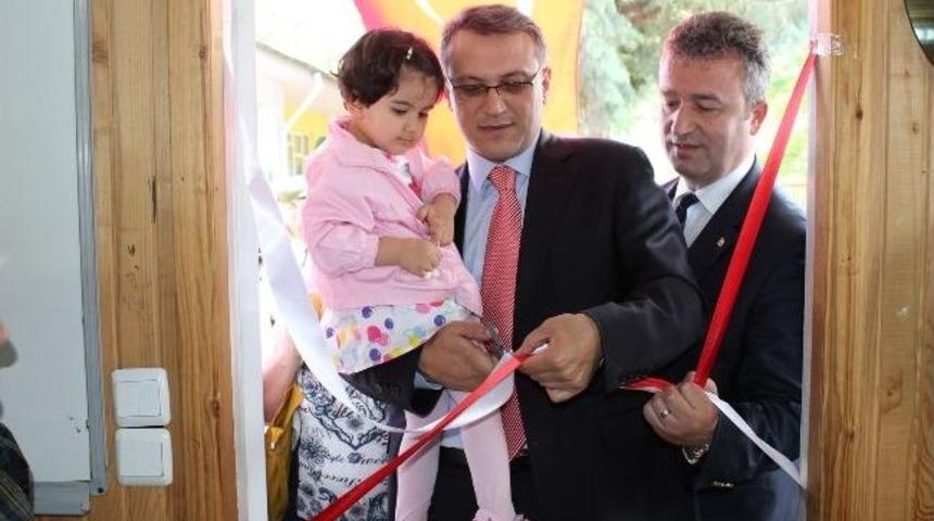 Kursiyerlerden Yıl Sonu Sergisi