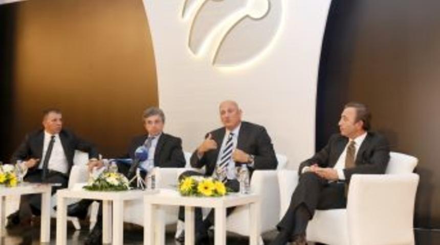 T&uuml;rk Ekonomisinin Duayen Isimleri Gaziantep&rsquo;te Konuştu