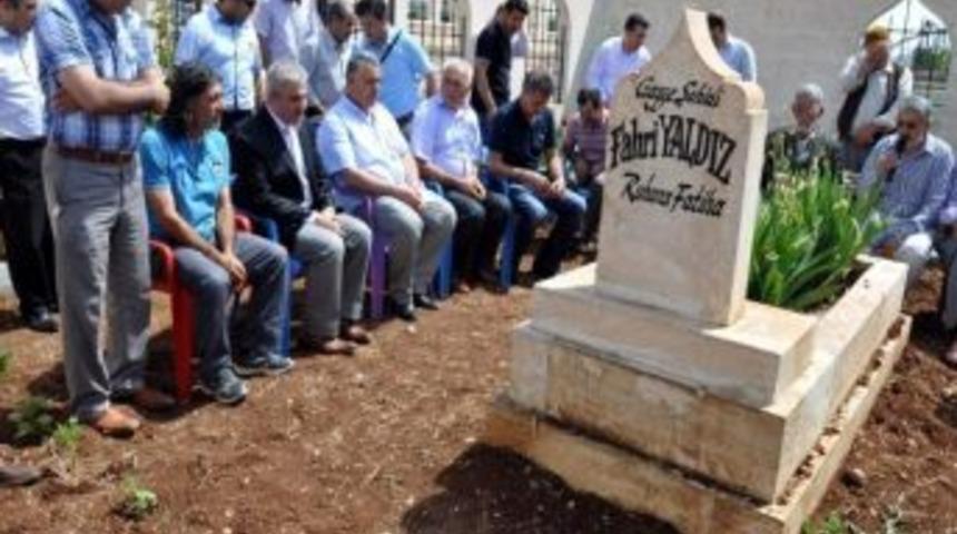 Mavi Marmara Şehidi Fahri Yaldız Mezarı Başında Anıldı