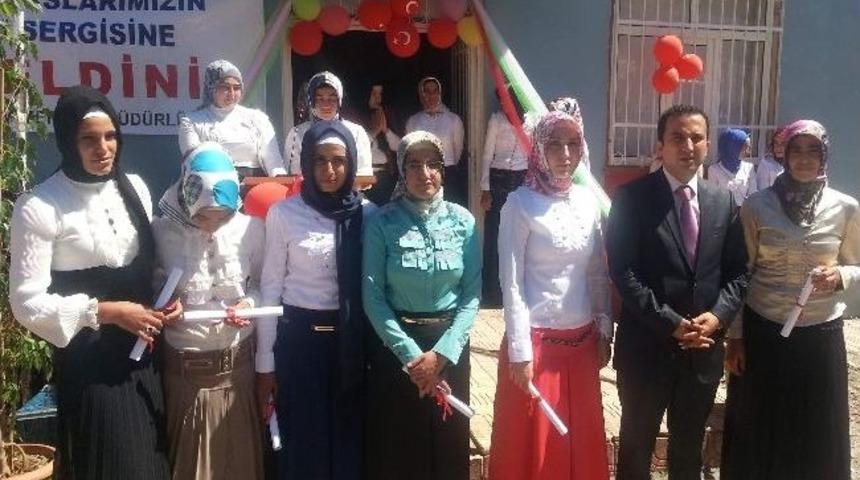 Sincik Halk Eğitim Merkezin&rsquo;den, Yılsonu Sergisi