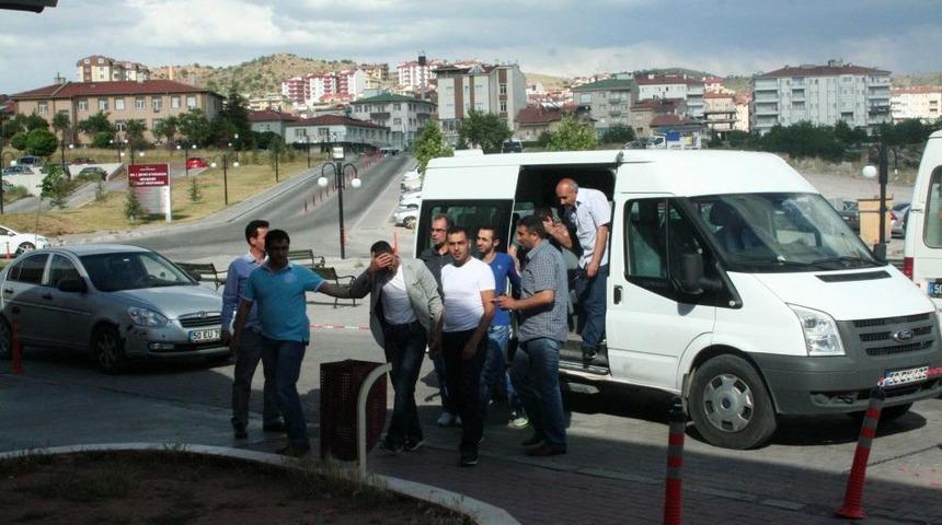 Su&ccedil; Makineleri Tutuklandı