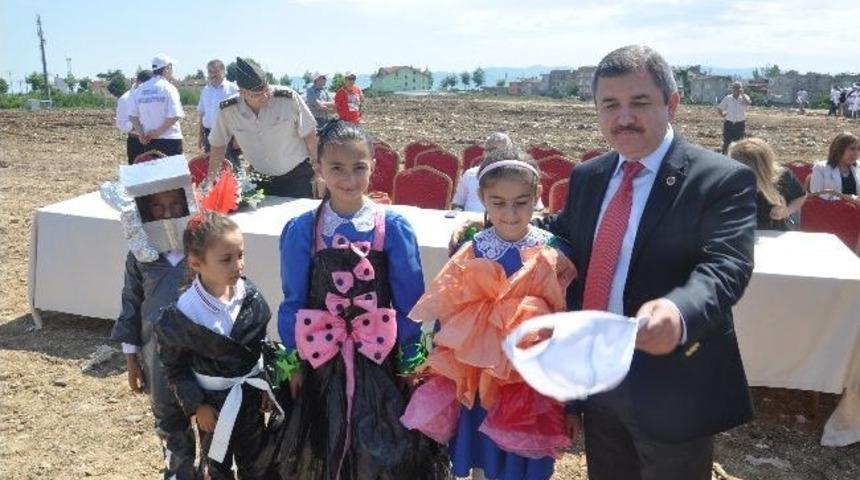 &ldquo;bir Zamanlar &Ccedil;&ouml;pl&uuml;k&rdquo;te Yarıştılar