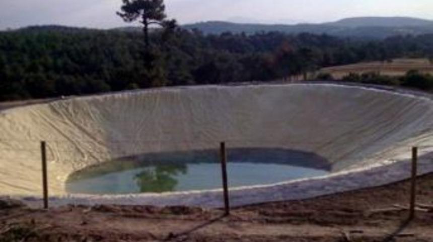 Marmaris&rsquo;te Yangın Havuzunun Telleri &Ccedil;alındı