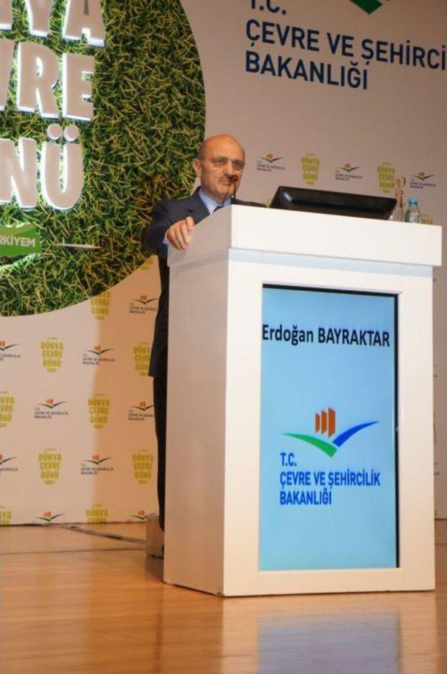 Bayraktar: Evsel Atık Ayrıştırma Sistemi Zorunlu Olacak 2