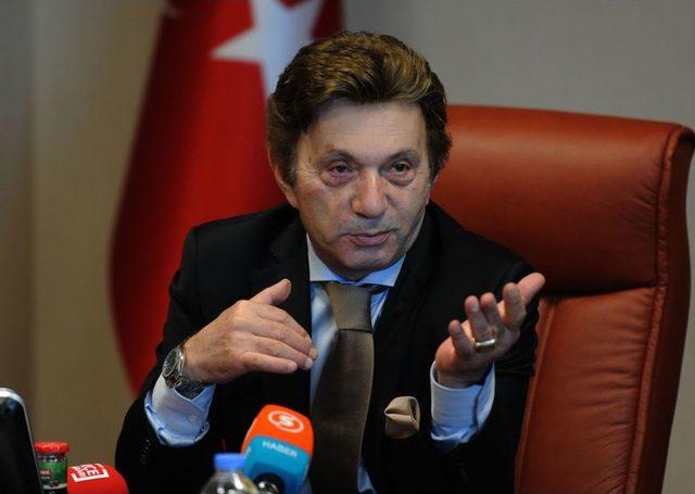 T&uuml;rk&ccedil;enin &Ccedil;ocukları, Danıştay ı Ziyaret Etti 1