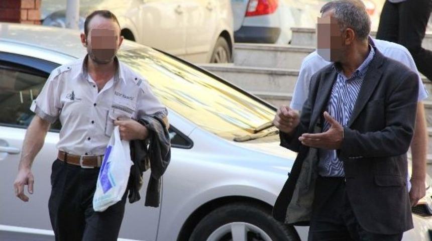 Oyuncak Y&uuml;kl&uuml; Tır'da 36 Bin Paket Ka&ccedil;ak Sigara Ele Ge&ccedil;ti