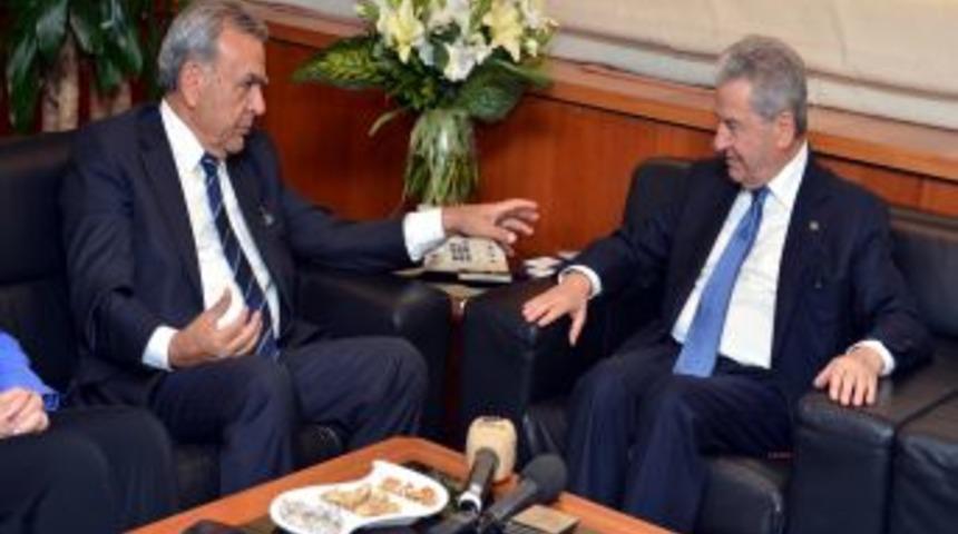 Kocaoğlu&rsquo;ndan Tepki: Sınırları Cetvelle &Ccedil;izilmiş Bir &Uuml;lke Değiliz